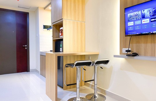 Cikarang Apartamento | Nice And Cozy Studio At Pollux Chadstone Apartment