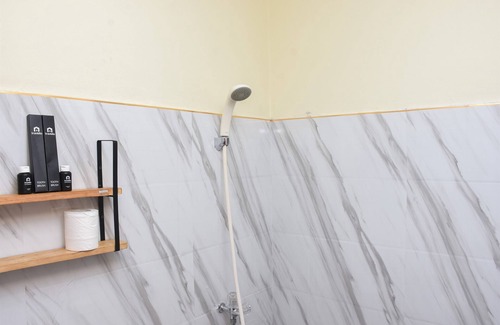 Kayu Putih Casa | Nice And Cozy Studio At Tifolia Apartment