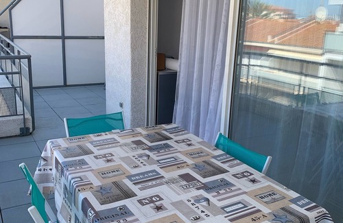 Mediterranee Apartamento | Hermoso y grande T3, centro completo a 80 m de la playa