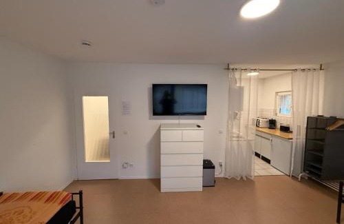 Weststadt Apartamento | Nice and quiet studio apartment in a central location
