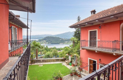 Carcegna Apartamento | Bonito apartamento en Carcegna di Miasino NO