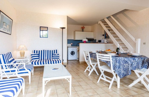 Saint-Palais-sur-Mer Apartamento | Hermoso apartamento para 5 personas con WIFI, TV, balcón y aparcamiento