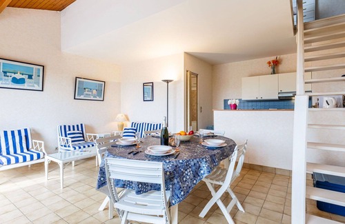 Saint-Palais-sur-Mer Apartamento | Hermoso apartamento para 5 personas con WIFI, TV, balcón y aparcamiento