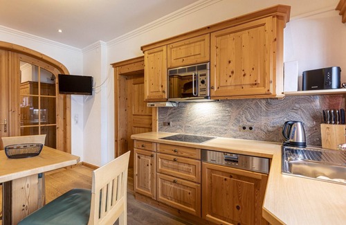Reith bei Kitzbuehel Apartamento | Bonito apartamento con balcón.