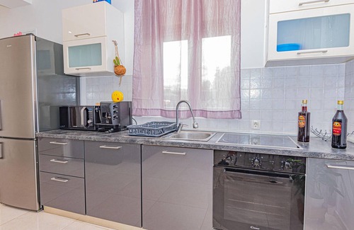 Sibenik Apartamento | Bonito apartamento en Dubrava, cerca de.
