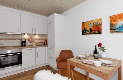 Warwerort Apartamento | Precioso apartamento para 3 personas con WIFI, TV, balcón, mascotas permitida y aparcamiento
