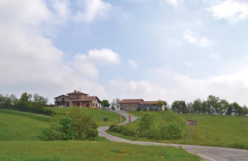 Salsomaggiore Terme Apartamento | Bonito apartamento en Salsomaggiore.