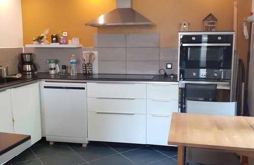 Lamalou-les-Bains Apartamento | Nice apartment 56m², bright, nice view, 9 min from Lamalou center, art and health.