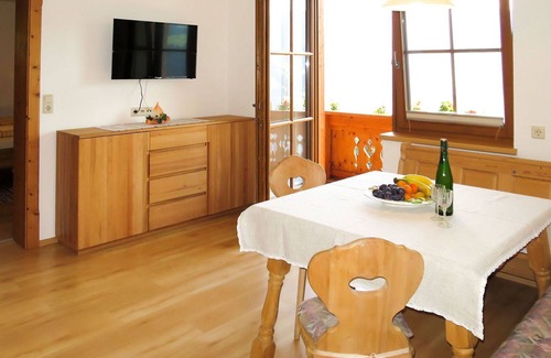Holdernach Apartamento | Hermoso apartamento para 4 personas con WIFI, TV, balcón y aparcamiento