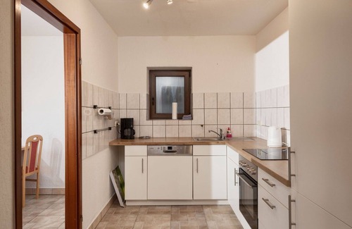 Immerath Apartamento | Bonito apartamento para 21 personas con WIFI, TV, terraza, mascotas permitida y aparcamiento