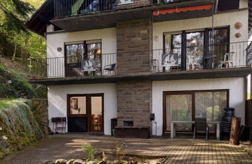 Immerath Apartamento | Bonito apartamento para 21 personas con WIFI, TV, terraza, mascotas permitida y aparcamiento