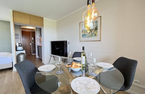 Loffingen Apartamento | Apartamento con piscina, WIFI, TV, balcón, mascotas permitida, vista panorámica, aparcamiento
