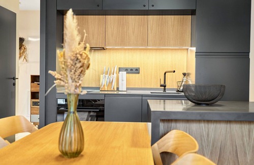 Abertamy Apartamento | Hermoso apartamento para 4 personas con WIFI, A/C, TV, terraza y aparcamiento