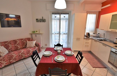 Baggio Apartamento | Acogedor apartamento para 4 personas con WIFI, A/C, TV, balcón y aparcamiento