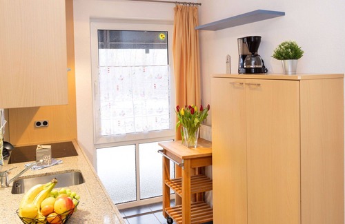 Ostvorpommern Apartamento | Bonito apartamento para 4 personas con WIFI, TV, terraza, mascotas permitida y aparcamiento
