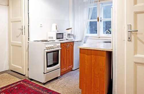 Jachymov Apartamento | Bonito apartamento para 5 personas con WIFI, TV, mascotas permitida y aparcamiento