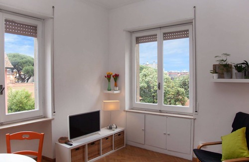 Monte Sacro Apartamento | Precioso apartamento para 5 personas con WIFI, TV, balcón, mascotas permitida y aparcamiento