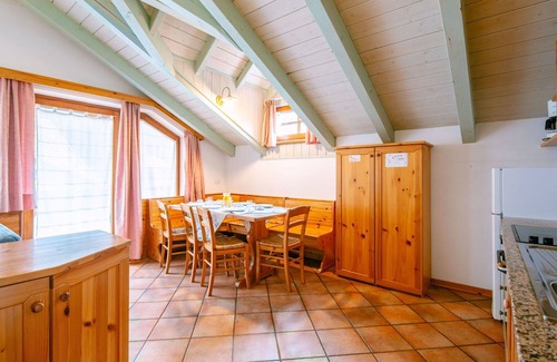 Fontanazzo Apartamento | Precioso apartamento para 6 personas con WIFI, TV, balcón y aparcamiento