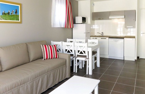 Chinon Apartamento | Precioso apartamento con piscina, WIFI, TV, terraza, mascotas permitida y aparcamiento