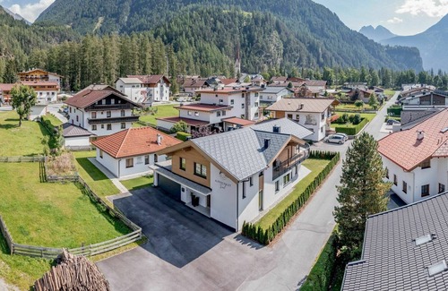 Unterlaengenfeld Apartamento | Nice apartment for 8 guests with WIFI, TV, patio, panoramic view and parking