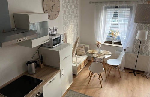 Bad Pyrmont Apartamento | Acogedor apartamento para 2 personas con WIFI, TV y aparcamiento