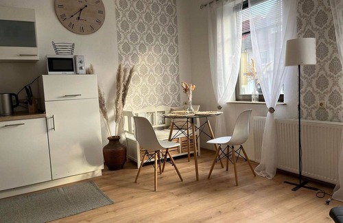 Bad Pyrmont Apartamento | Acogedor apartamento para 2 personas con WIFI, TV y aparcamiento