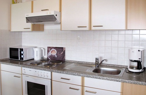 Wremen Apartamento | Hermoso apartamento para 6 personas con WIFI, TV, balcón, mascotas permitida y aparcamiento