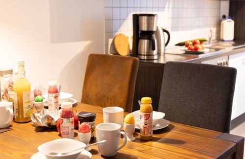 Lubmin Apartamento | Bonito apartamento para 4 personas con WIFI, TV, terraza, mascotas permitida y aparcamiento