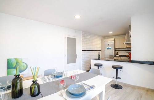 Binissalem Apartamento | Acogedor apartamento para 6 personas con WIFI, A/C, TV, patio y aparcamiento