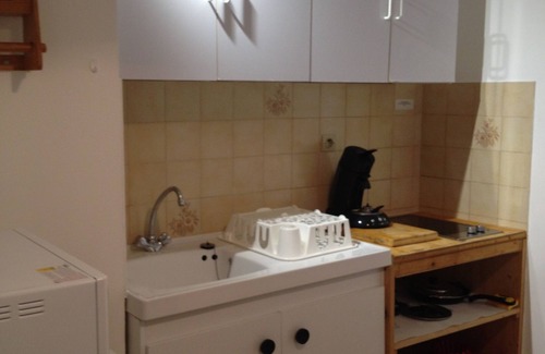 Le Pradet Apartamento | bonito apartamento en una residencia tranquila, cerca del mar y del centro de la ciudad