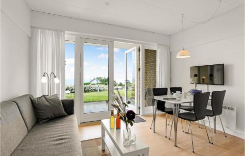 Sandkaas Apartamento | Nice Apartment In Allinge With Wifi