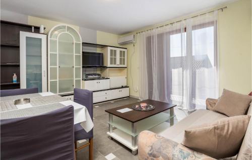 Barbat na Rabu Apartamento | Nice Apartment In Barbat With Wifi