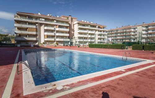 Blanes Apartamento | Nice Apartment In Blanes With Kitchen