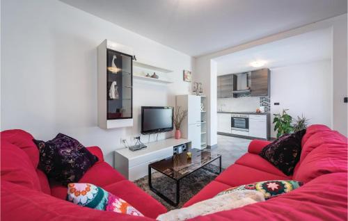 Boljevici Apartamento | Nice Apartment In Boljevici With Wifi