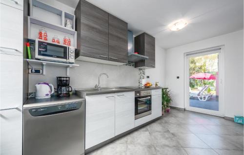 Boljevici Apartamento | Nice Apartment In Boljevici With Wifi