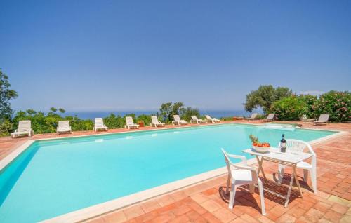 Collesano Apartamento | Nice Apartment In Collesano Pa