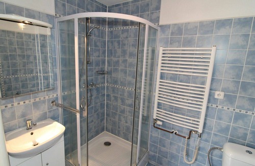 Mala Skala Villa | Acogedor apartamento en villa para 6 personas con WIFI, TV, patio y aparcamiento