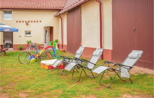 Drawno Apartamento | Nice Apartment In Dominikowo With Wifi
