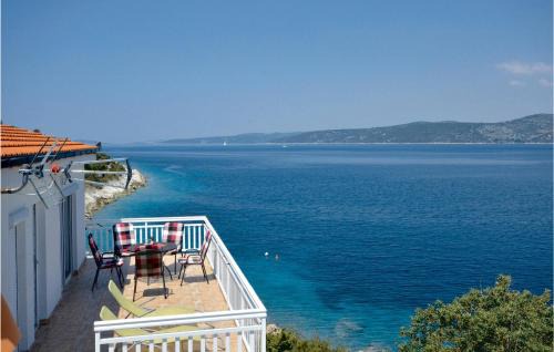 Veliki Drvenik Apartamento | Nice Apartment In Drvenik Veliki