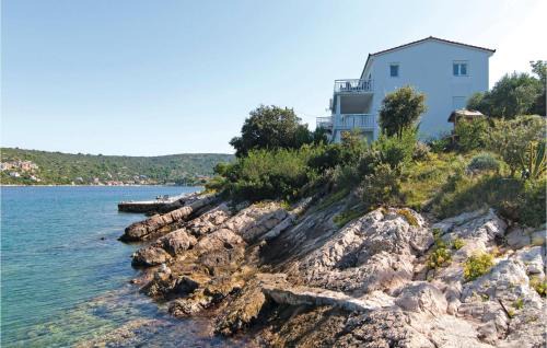 Veliki Drvenik Apartamento | Nice Apartment In Drvenik Veliki