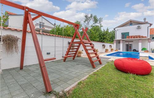 Sibenik Apartamento | Nice Apartment In Dubrava Kod Sibenika