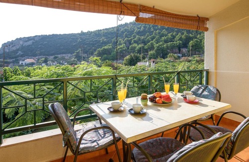 Klek Apartamento | Nice Apartment in Klek With 1 Bedrooms and Wifi