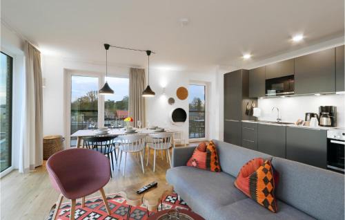 Lembruch Apartamento | Nice Apartment In Lembruchdümmer See