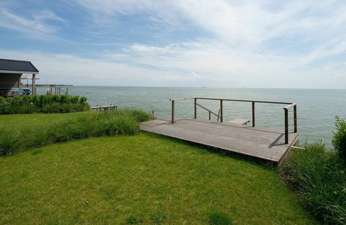 Municipality of Stede Broec Casa | Hermoso apartamento en villa para 4 personas con WIFI, TV, terraza y aparcamiento