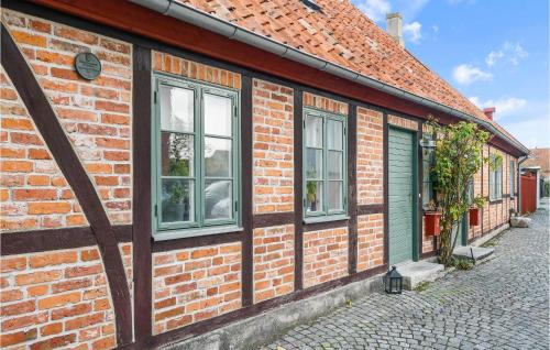 Simrishamn Apartamento | Nice Apartment In Simrishamn With Wifi
