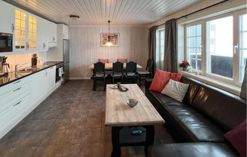 Svingvoll Apartamento | Nice Apartment In Svingvoll With Wifi