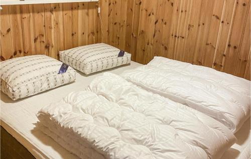 Syssleback Apartamento | Nice Apartment In Sysslebäck With Sauna