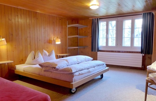 Reichenbach Casa | Nice apartment in villa for 8 guests with WIFI, TV, patio, panoramic view and parking