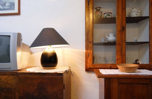Poggiarello Villa | Apartamento en villa con piscina, WIFI, TV, patio, vista panorámica, cerca de San Gimignano