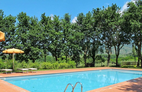 Bivio Pozzo Casa | Nice apartment in villa for 4 guests with WIFI, pool, TV, patio and parking